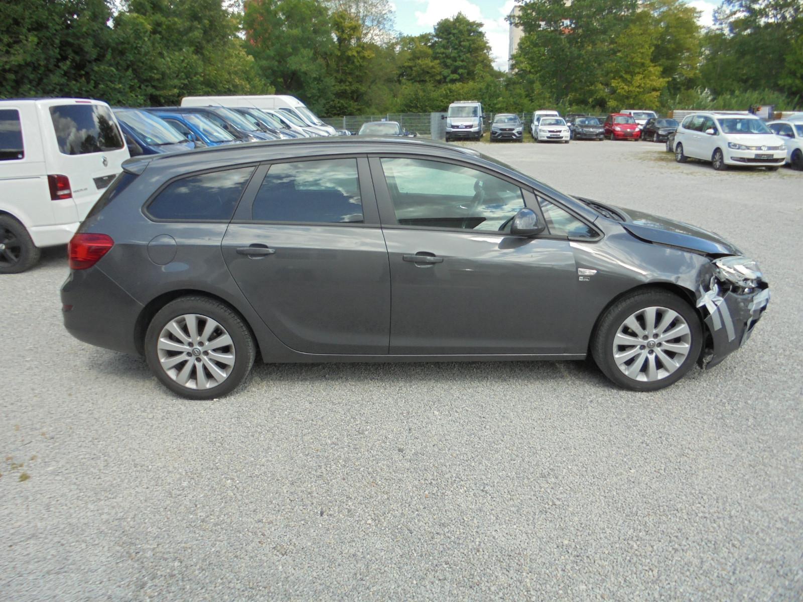 Opel Astra 2012 — engine 1.364 cm³, 140 HP (103kW)