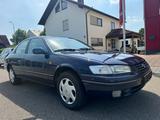 Toyota Camry 2.2 - Toyota Camry: 2.2