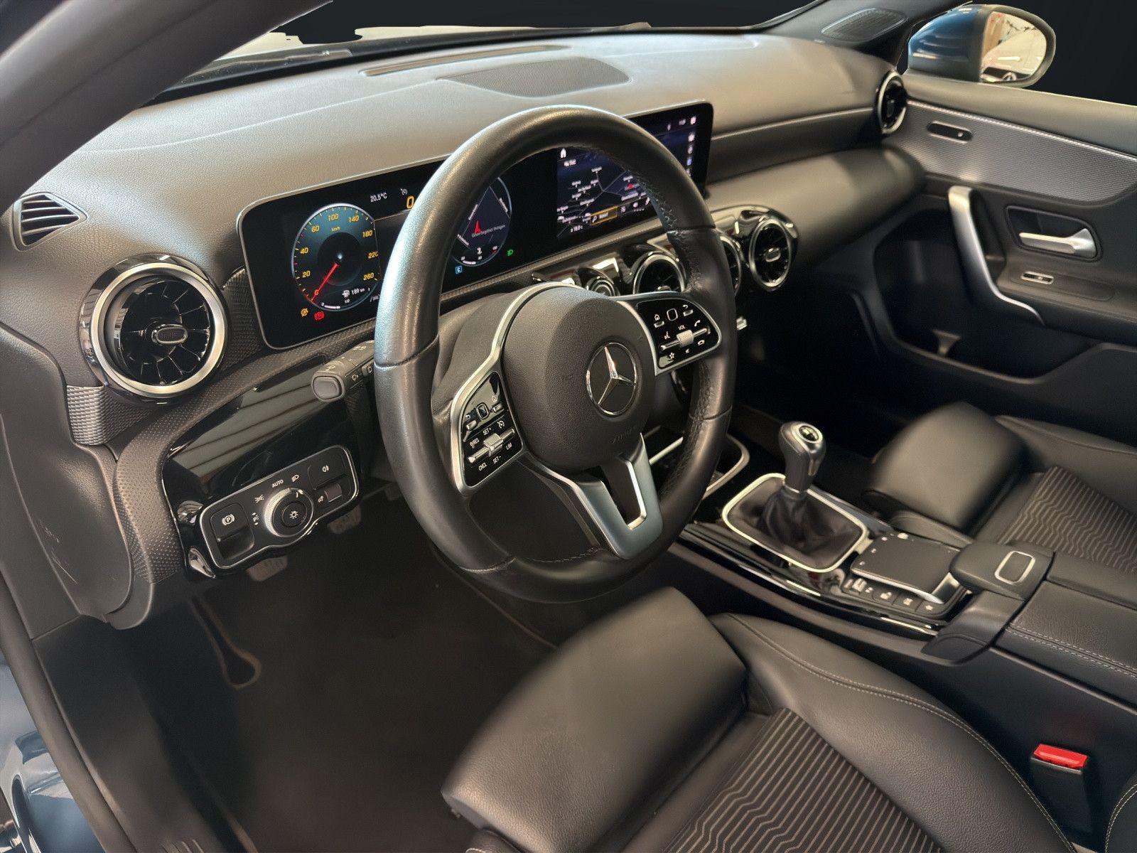 Mercedes-Benz A-Class Progressive MBUX LED, миниатюра 10