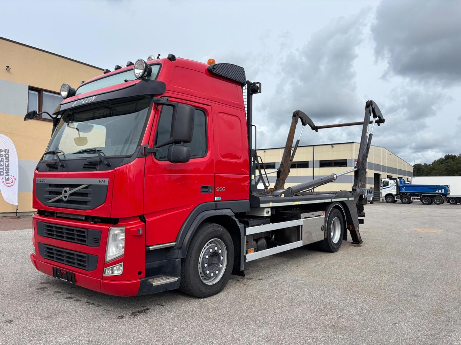 Volvo FM330 4x2 EURO5 + JOAB SKIP LOADER
