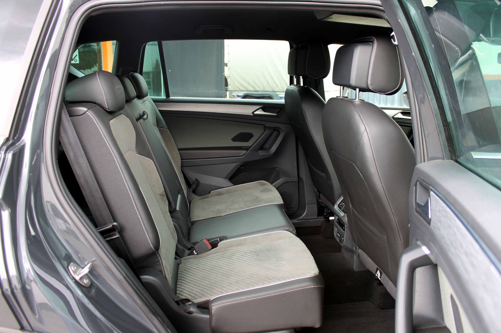 Fahrzeugabbildung SEAT Tarraco Xperience 1.5 TSI DSG 7-Stz ACC PDC KAM
