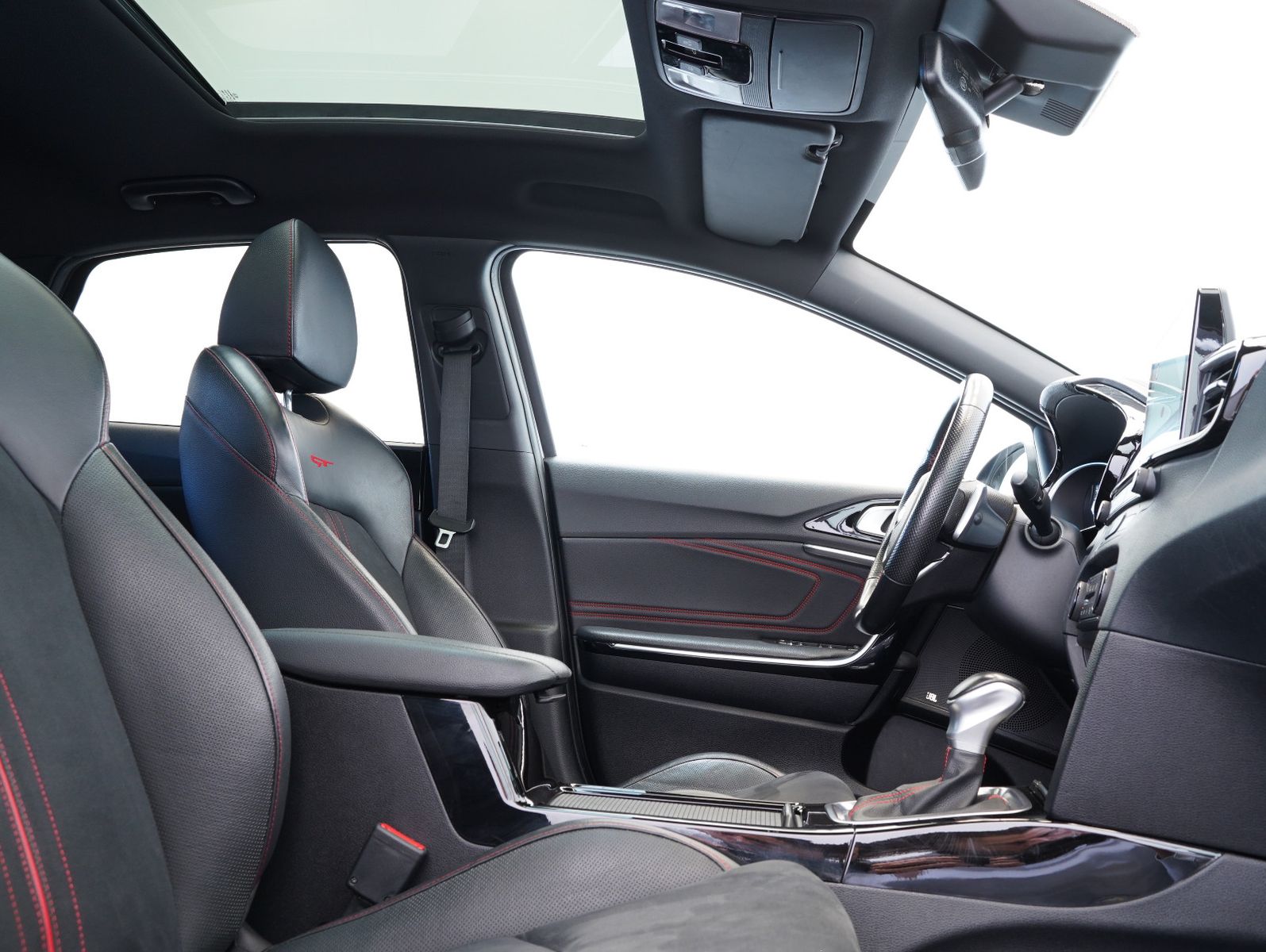 Fahrzeugabbildung Kia cee'd / Ceed 1.6T-GDI GT LED/NAVI/ACC/PANO