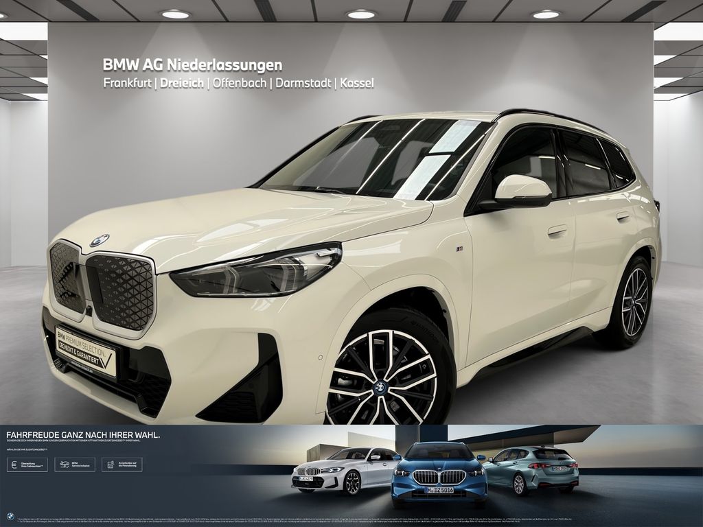 Image of BMW iX1