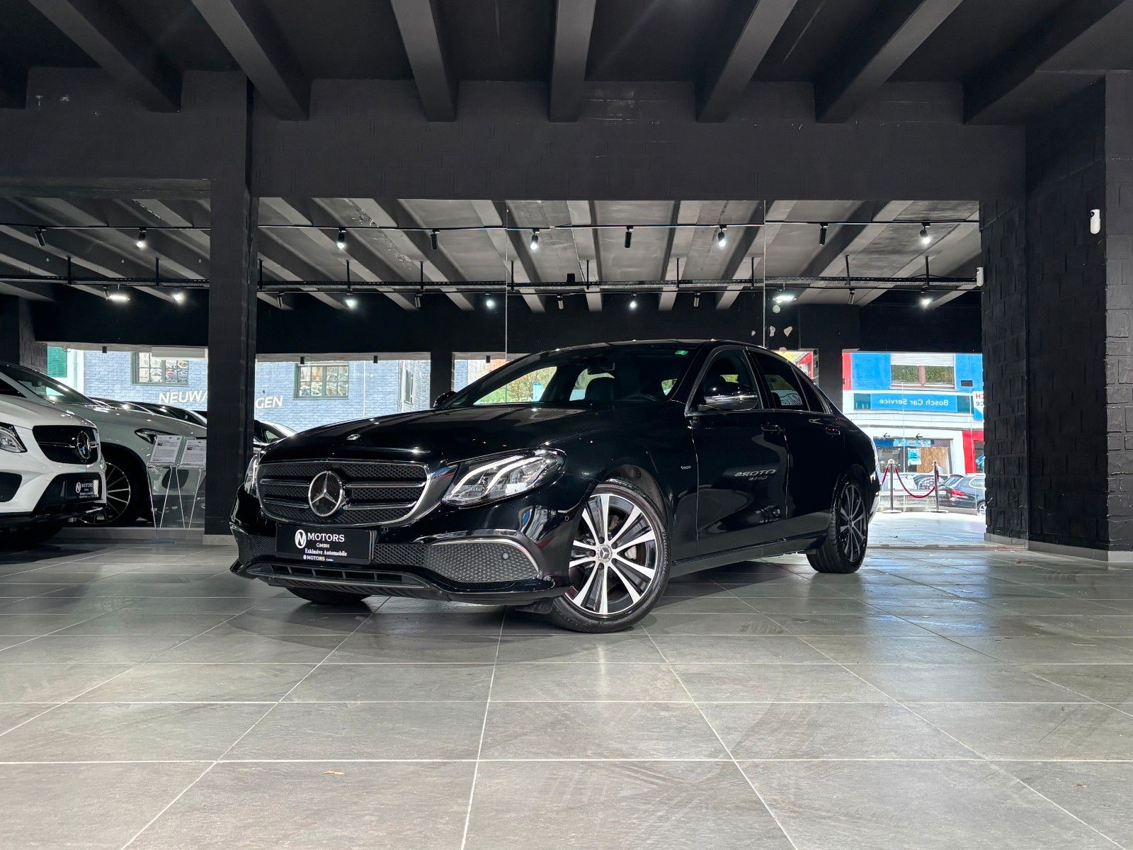 Fahrzeugabbildung Mercedes-Benz E 220d *Ambiente*Kamera*ACC*LED*SHZ