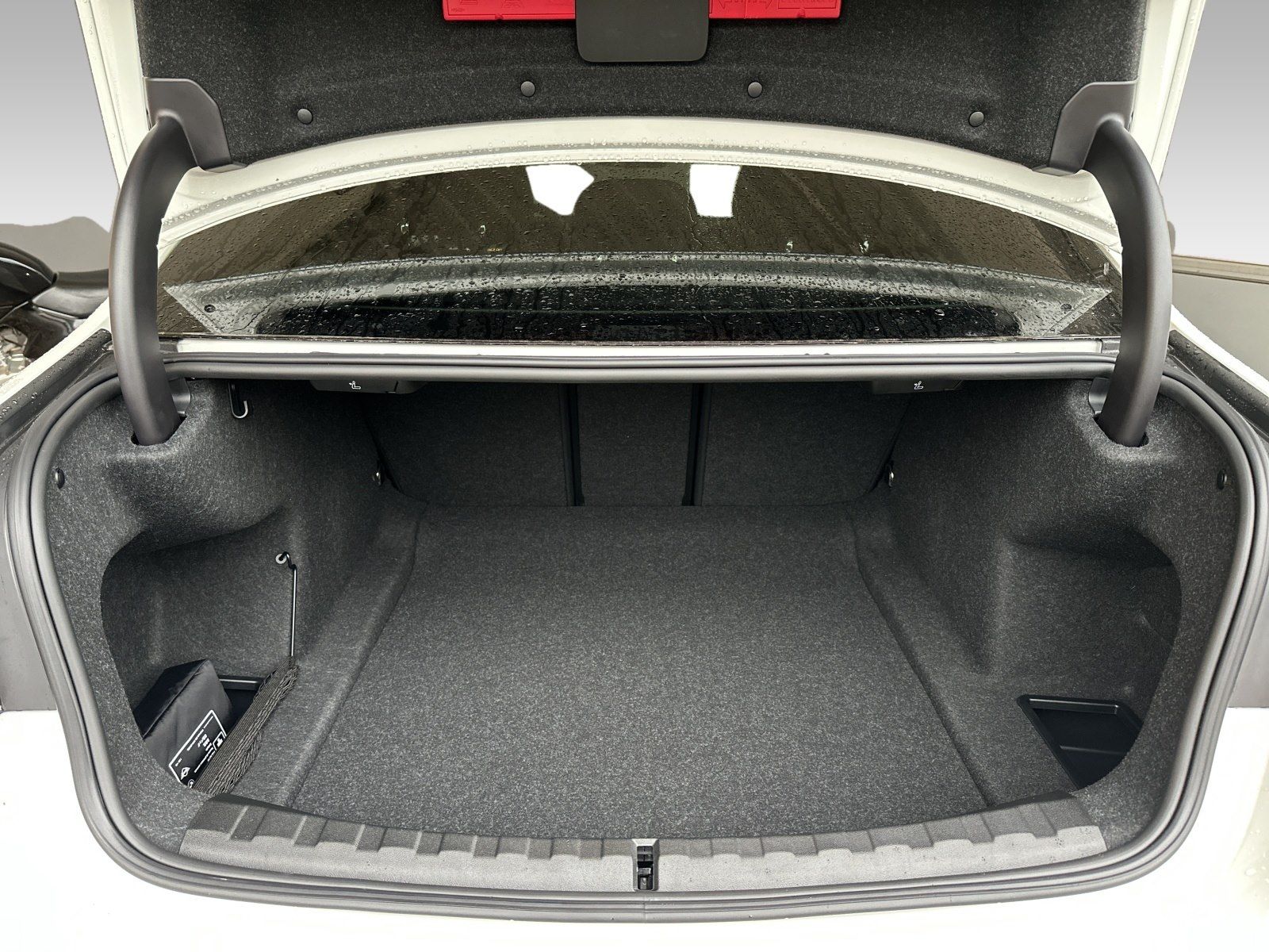 BMW 320 - Bild 11