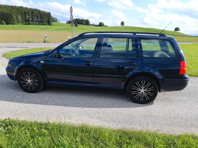 Volkswagen Golf 1.6  Comfortline Variant