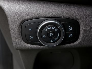 Ford Tourneo Custom 2.0 TDCi,Titanium L2, NAVI,BI-XEN