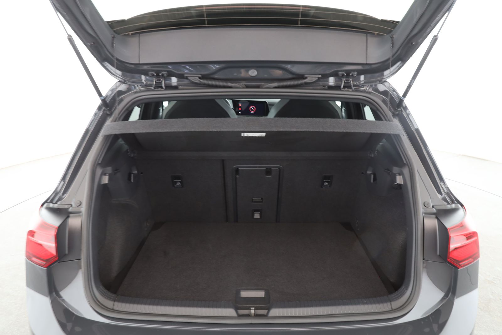 Volkswagen Golf - Bild 9