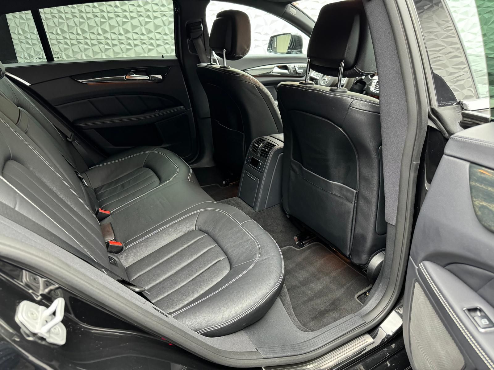 Fahrzeugabbildung Mercedes-Benz CLS 350d AMG/9G/4MATIC/DISTRO/PANO/360°/ILS/RCAM