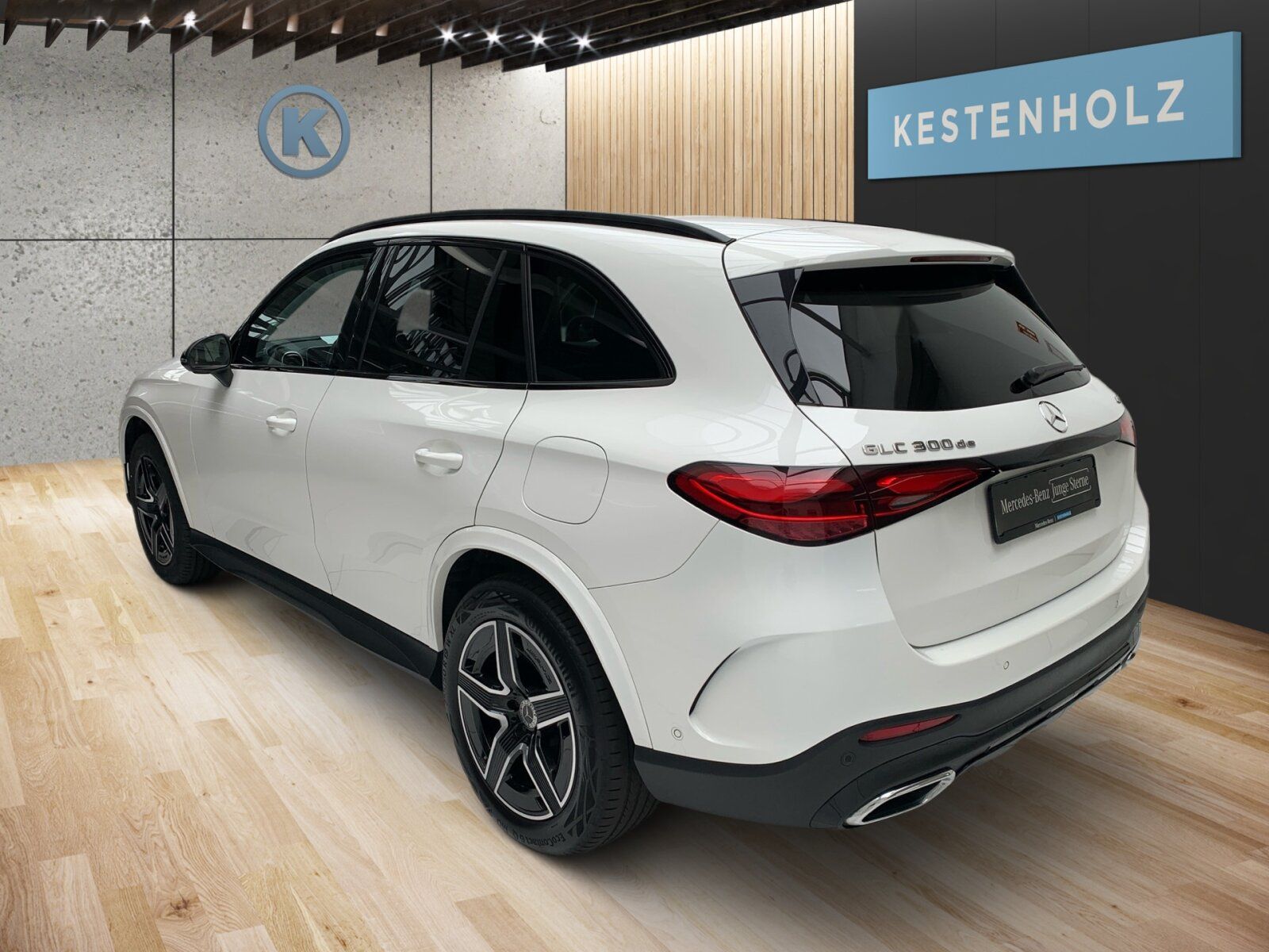 Mercedes-Benz GLC 300 de 4M AMG NIGHT AHK MEMO RFK TEMP foto 4