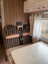 McLouis Glamys Alkoven 6Sitze und Schlafpl. - McLouis Wohnwagen & Wohnmobile