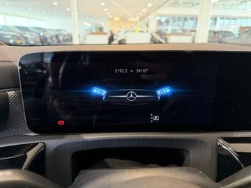 Mercedes CLA 200 - 6