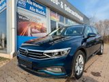 Volkswagen Passat Variant Business 4Motion - Volkswagen Passat Variant: Blau, Motion