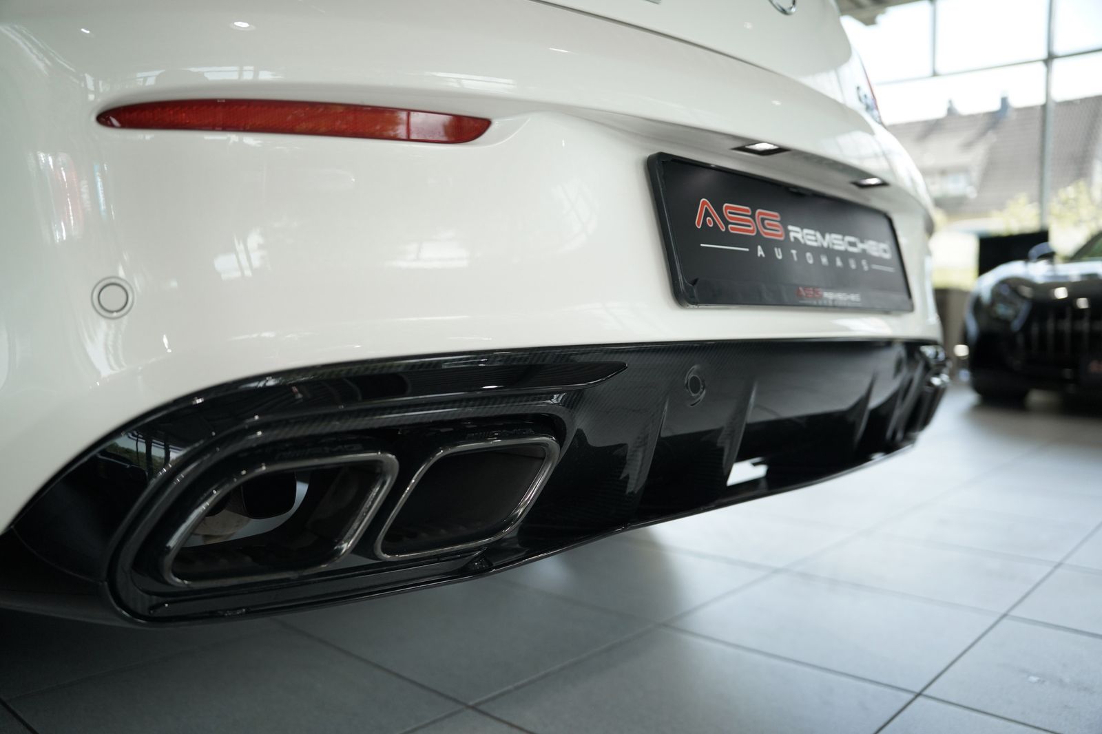Mercedes Benz C 63 Amg