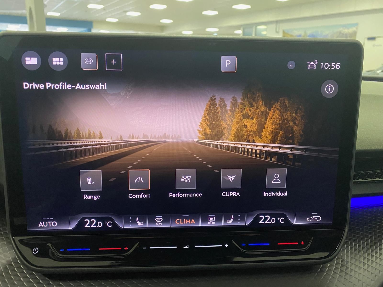 Fahrzeugabbildung CUPRA Raval VZ Extreme 226PS+360°+DCC+MATRIX+ACC+NAVI+