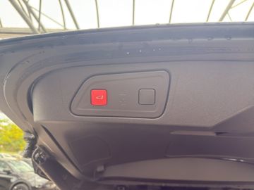Citroën C5 Aircross 1.5 BlueHDi MAX Navi+KAM+PANO+SHZ+GJ