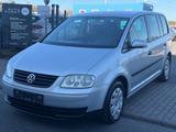 Volkswagen Touran 1.6 FSI Highline 104TKM HU-AU/Service Neu - gebrauchte VW Touran aus dem Jahr 2003