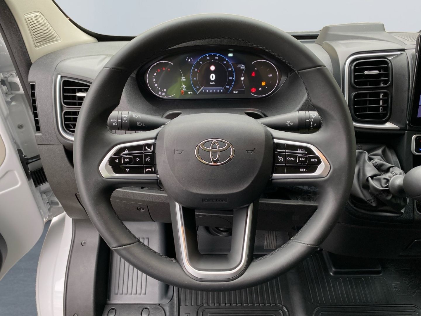 Toyota Proace Max - Bild 12