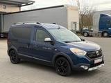Dacia Dokker Stepway Celebration Garantie* Navi* AHK*