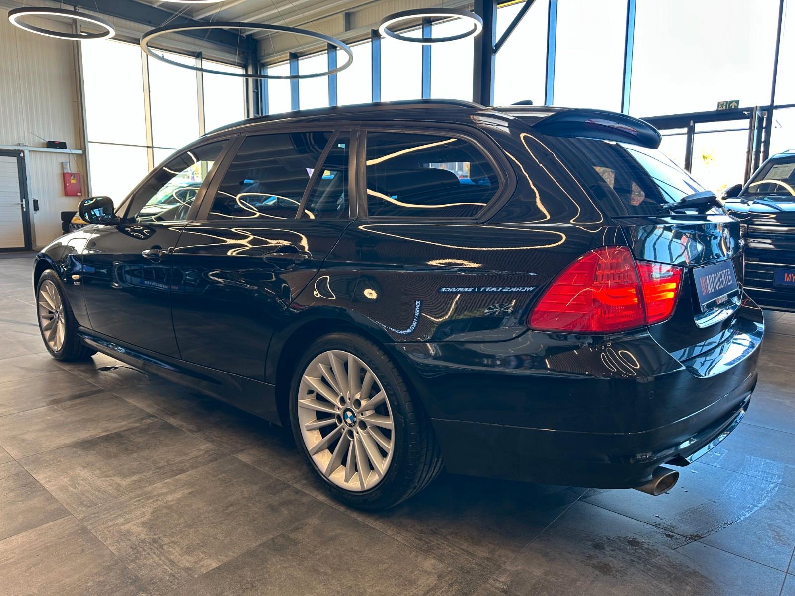 BMW 320 2011 — photo 25