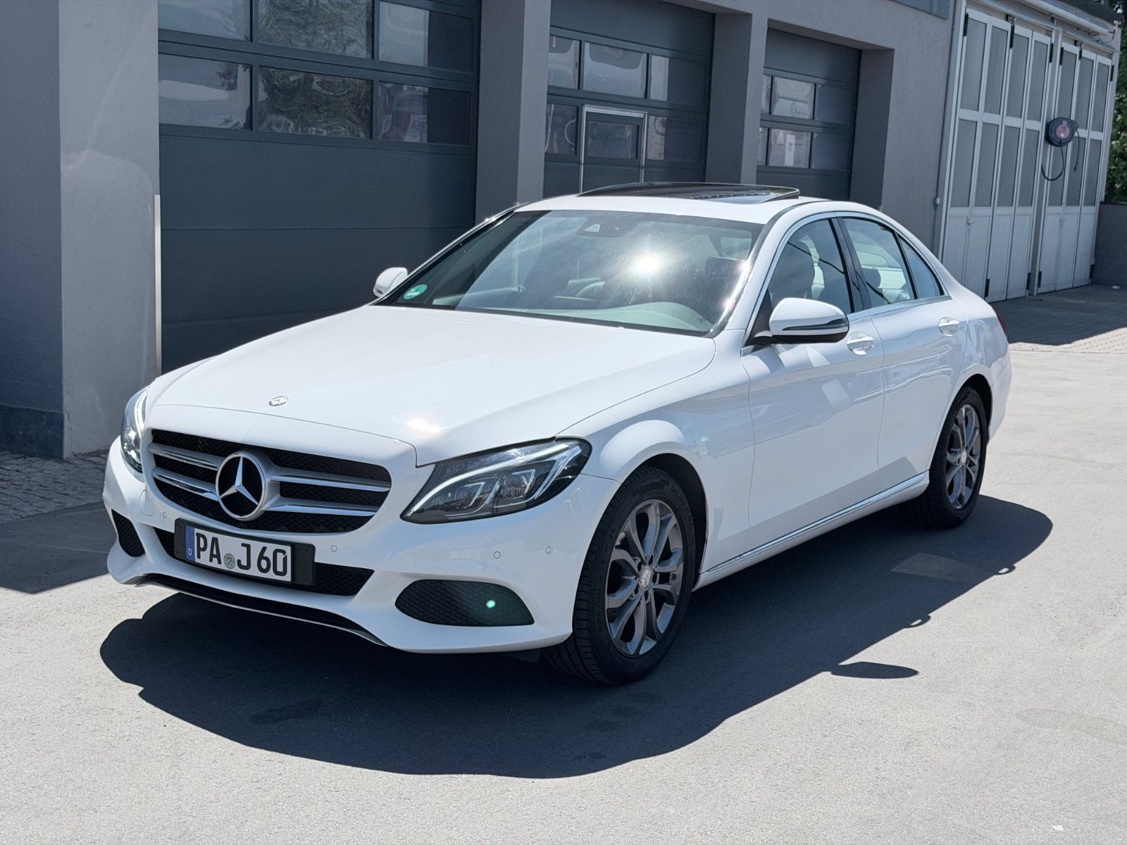 MERCEDES-BENZ C180 Avantgarde - Schiebedach, LED, Automatik