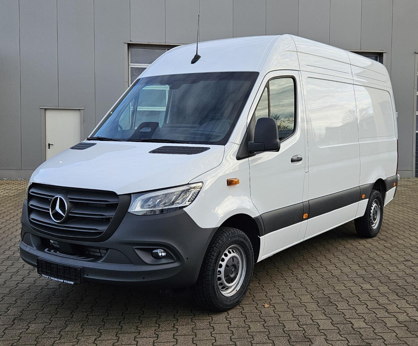 Mercedes-Benz Sprinter 317 Automatik Klima AHK3,5t 3,99% p.a.