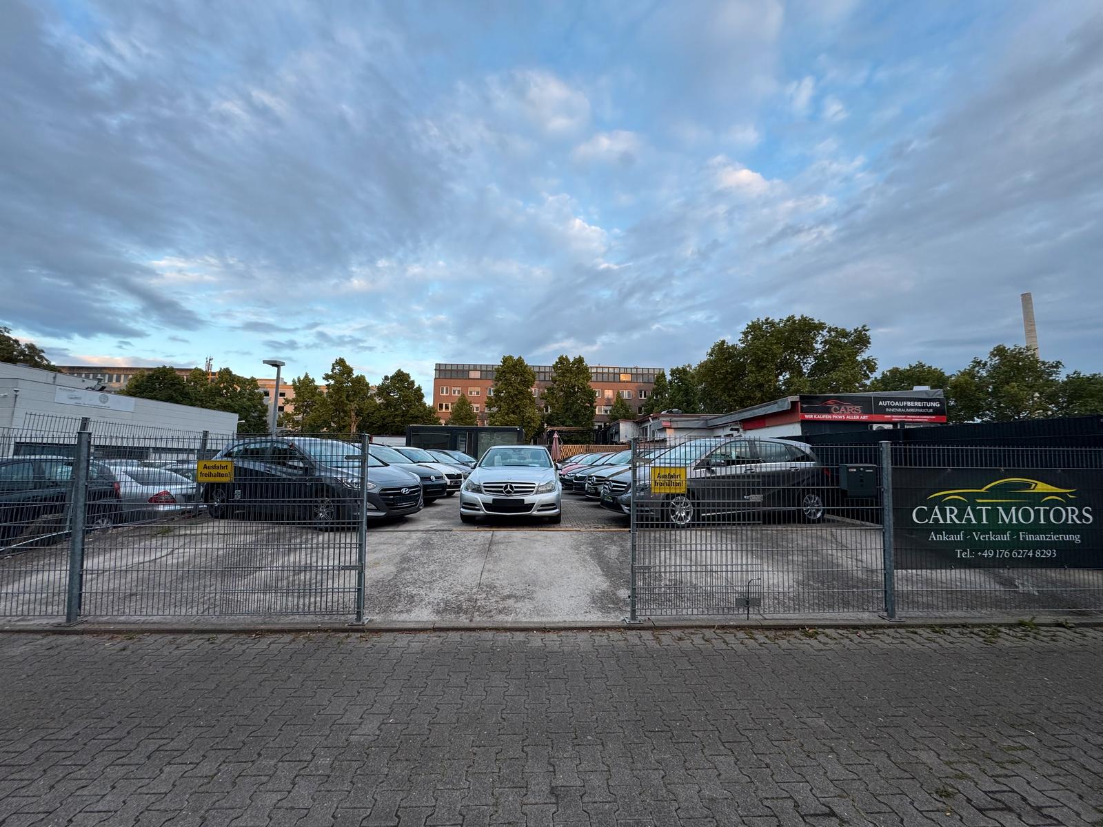 showroom-image-main