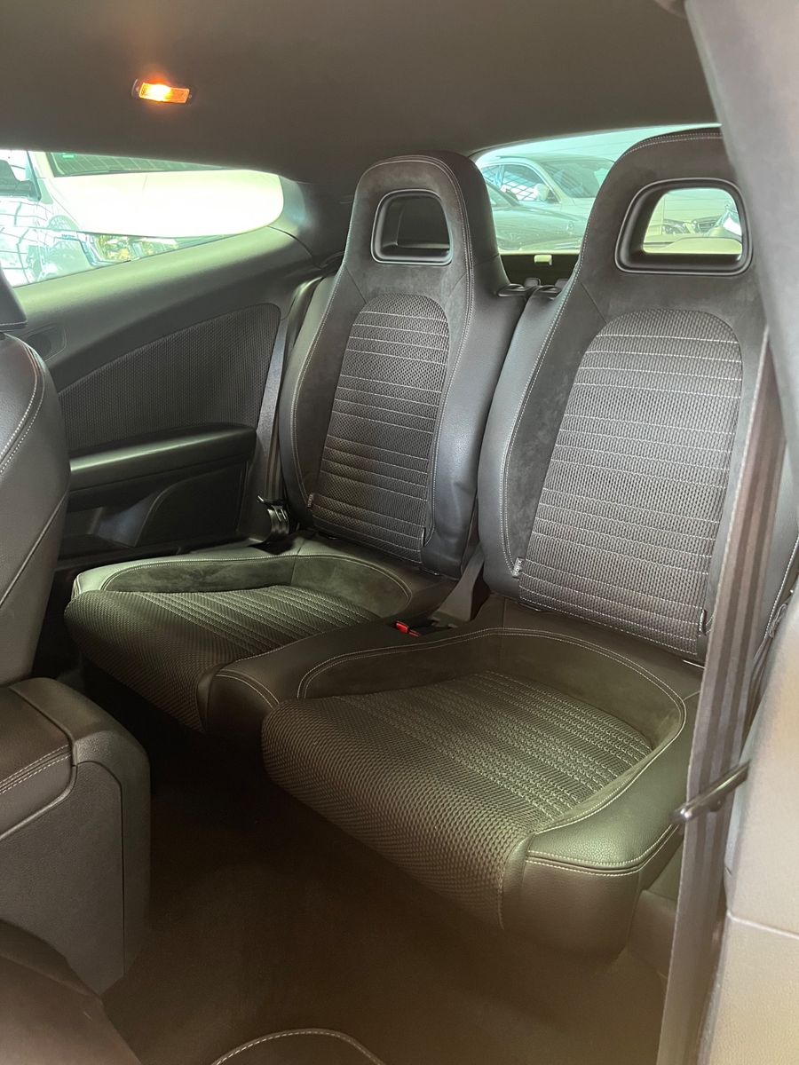 Fahrzeugabbildung Volkswagen Scirocco 1.4 TSI 118 kW