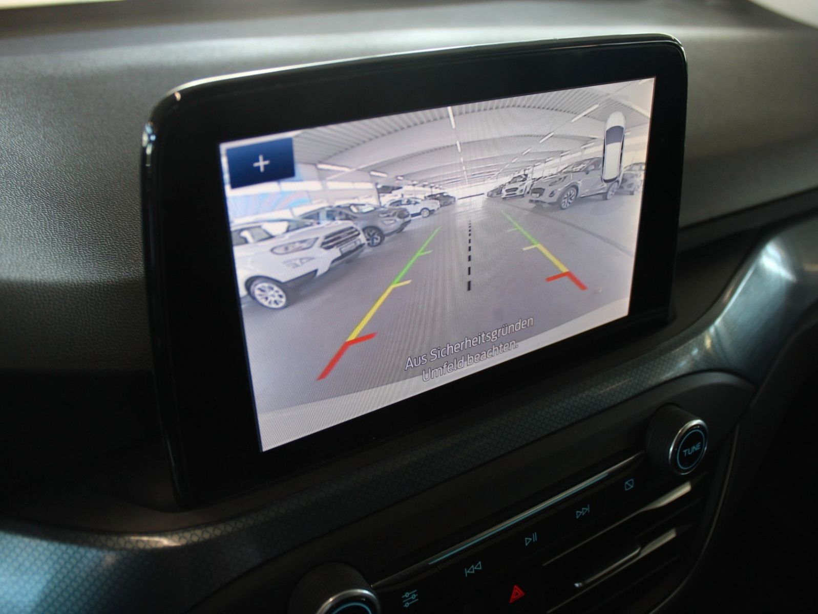 Fahrzeugabbildung Ford Focus Active Turnier LED NAVI WinterPaket uvm.