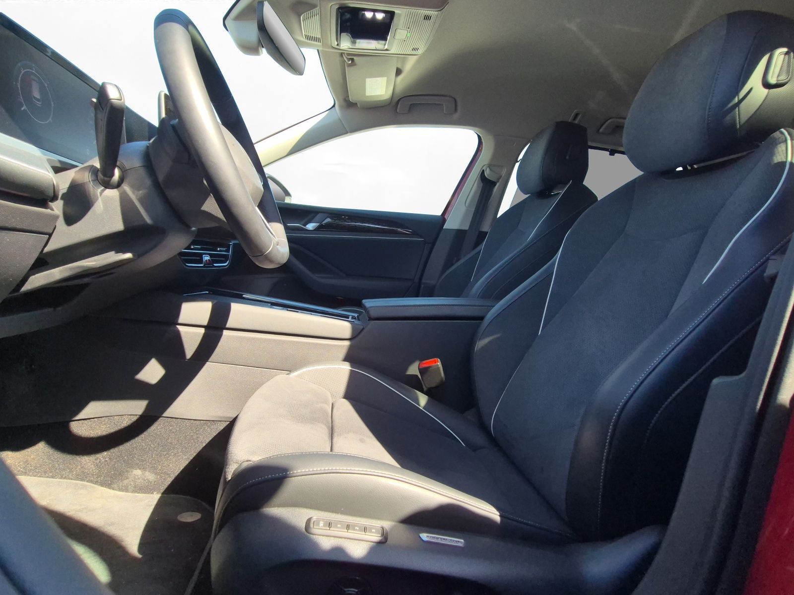 Volkswagen Passat Variant 2.0 TDI DSG 4M Elegance AHK STH D foto 3