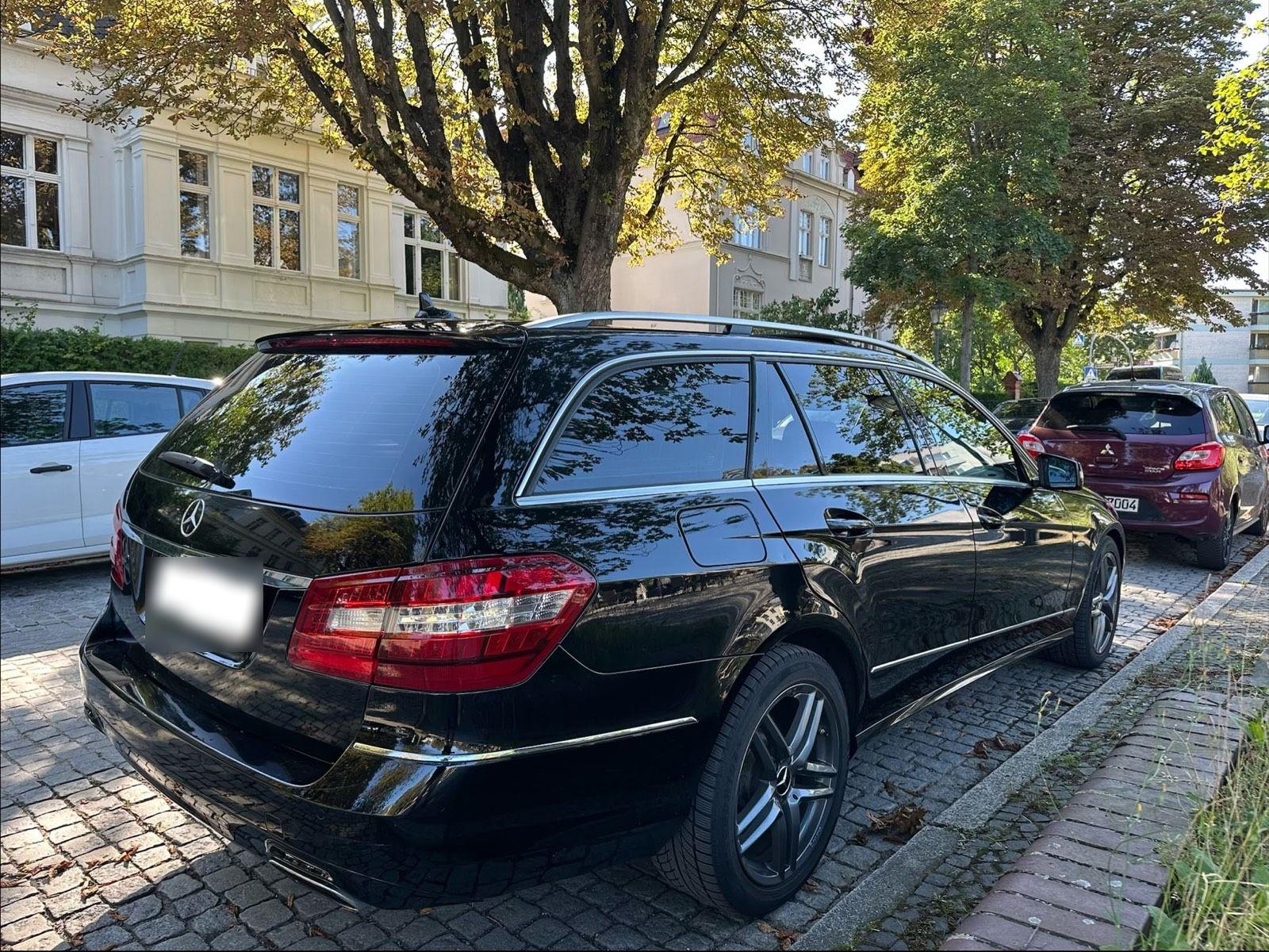 Mercedes-Benz E300 2012 — photo 5