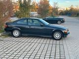 BMW 318iS Coupe Sammlerzustand rostfrei Traumzustand - BMW 318 aus 1993: 318is