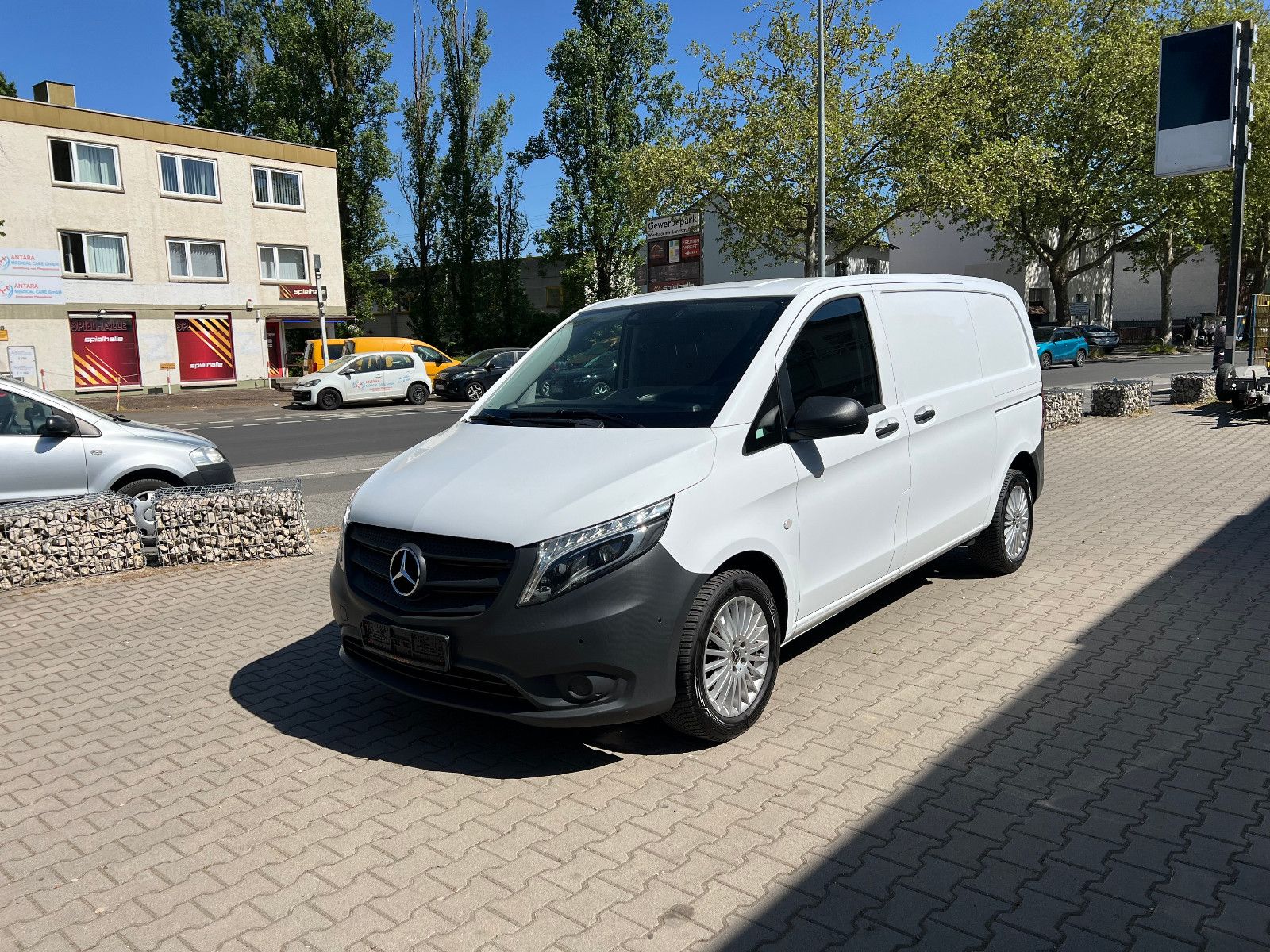 MERCEDES-BENZ Vito 116 CDI Kasten *Autom*Navi*Voll-LED*Kamera*