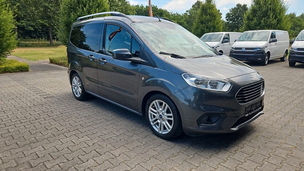 2019 Ford Tourneo Courier