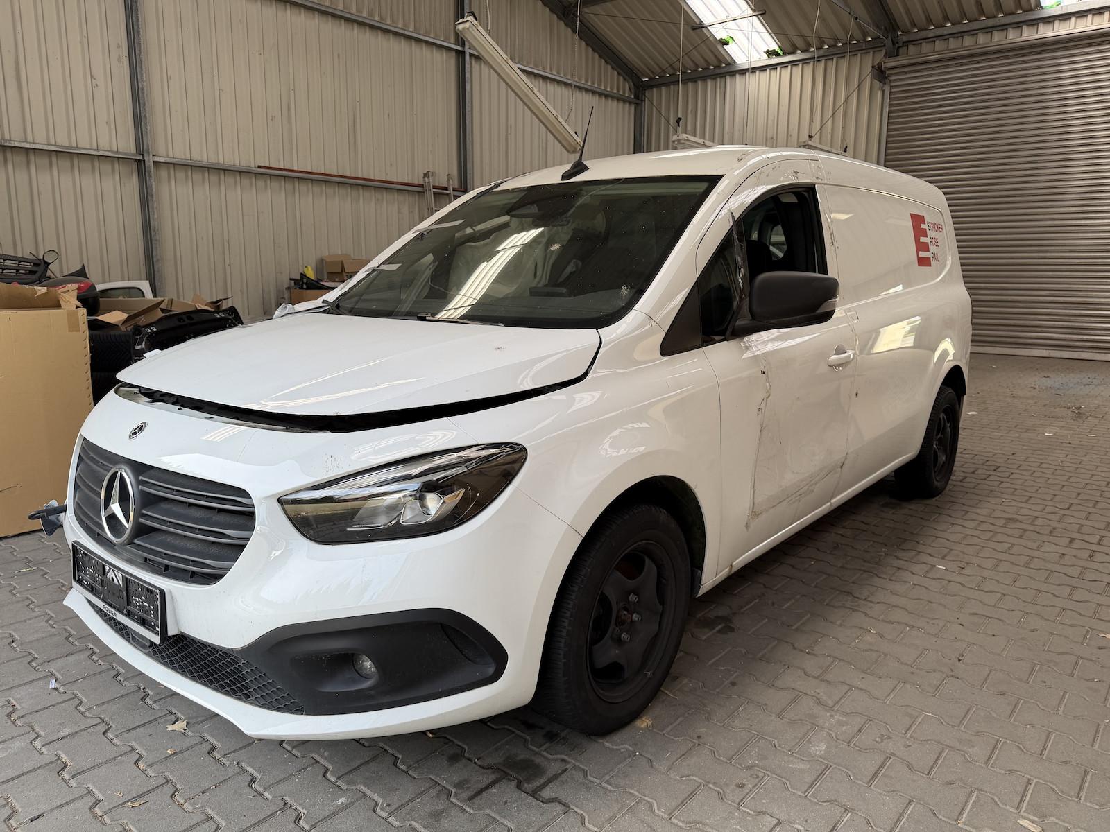 Mercedes-Benz Citan 112 CDI Kasten PRO Lang 7G MBUX LED AHK NA