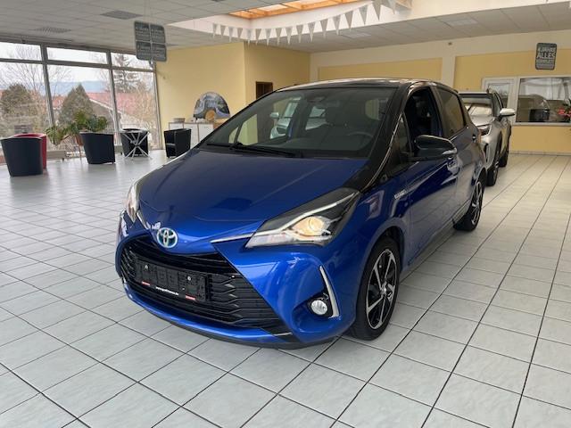 Toyota Yaris Hybrid Style Selection