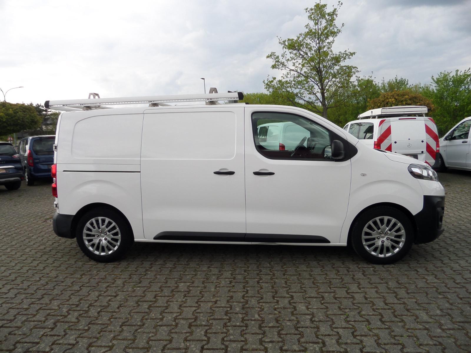 Opel Vivaro Edition L2+Klima+Navi+Regale+Dachträger
