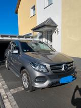 Mercedes-Benz GLE 250 d 4MATIC - - Mercedes GLE-Klasse mit Schiebedach