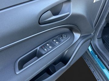 Fiat 600 1.2 Business Edition ALLWETTER KAMERA SHZ LE