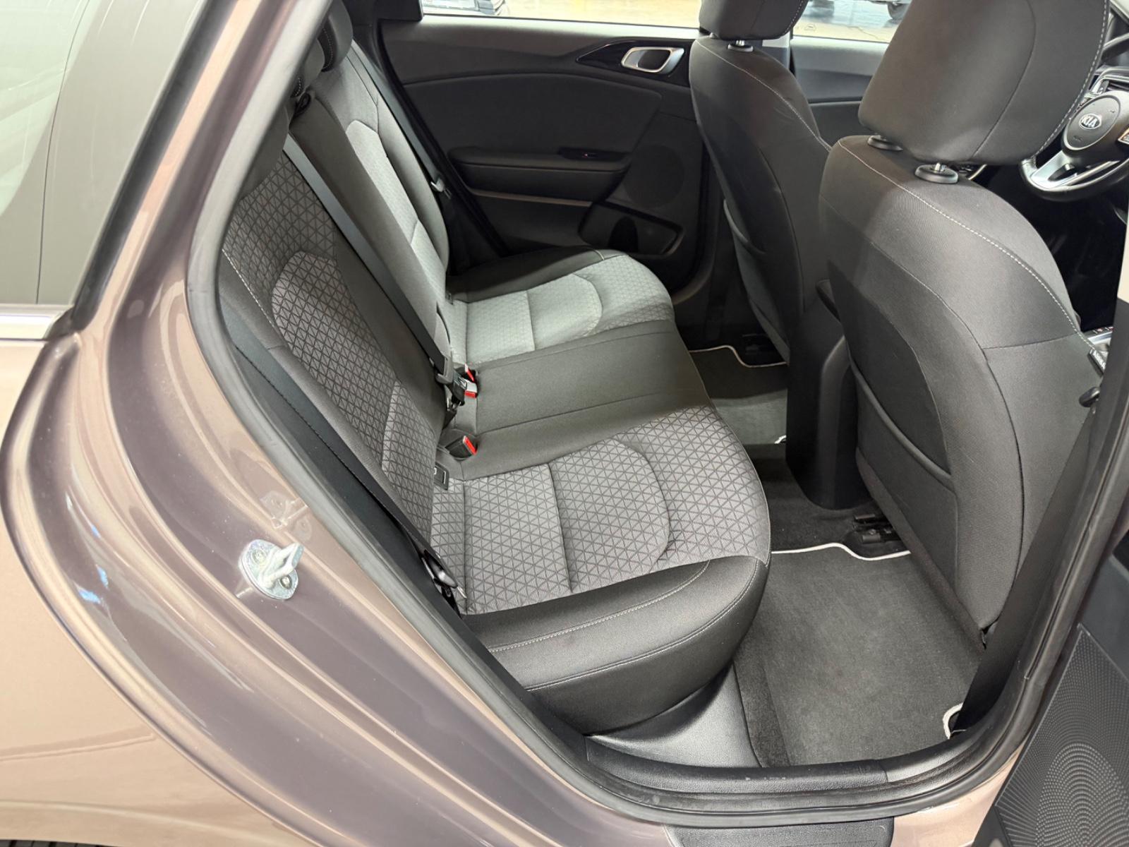 Kia cee'd Sportswagon Vision 1.4T-GDI*1.Hand*DKG*