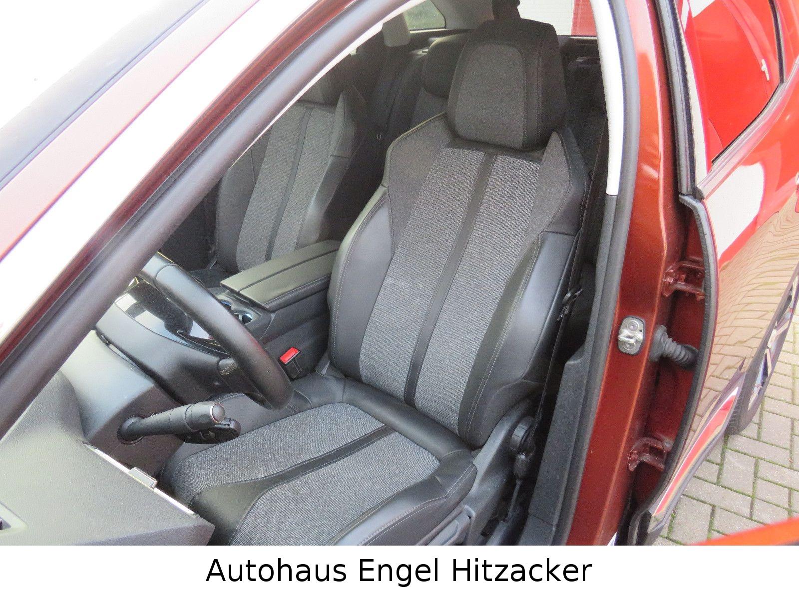 Peugeot 3008 Allure AT-Motor,AHK,LED