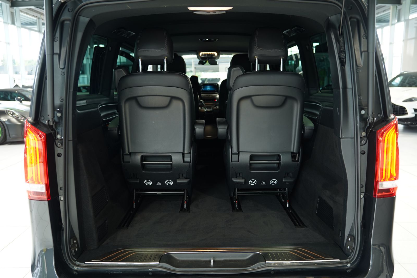 Mercedes Benz V 300