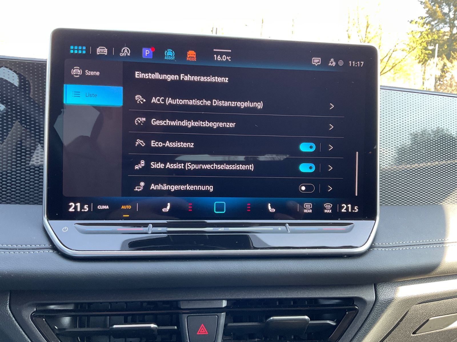 Fahrzeugabbildung Volkswagen Tiguan 2.0 TDI DSG Life,AHK,ACC,LED,Kamera
