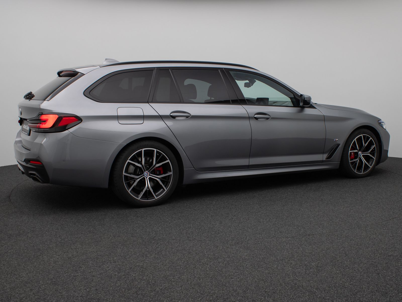 Fahrzeugabbildung BMW 540d xD M SportPro Panoram Kamera Laser HUD HiFi