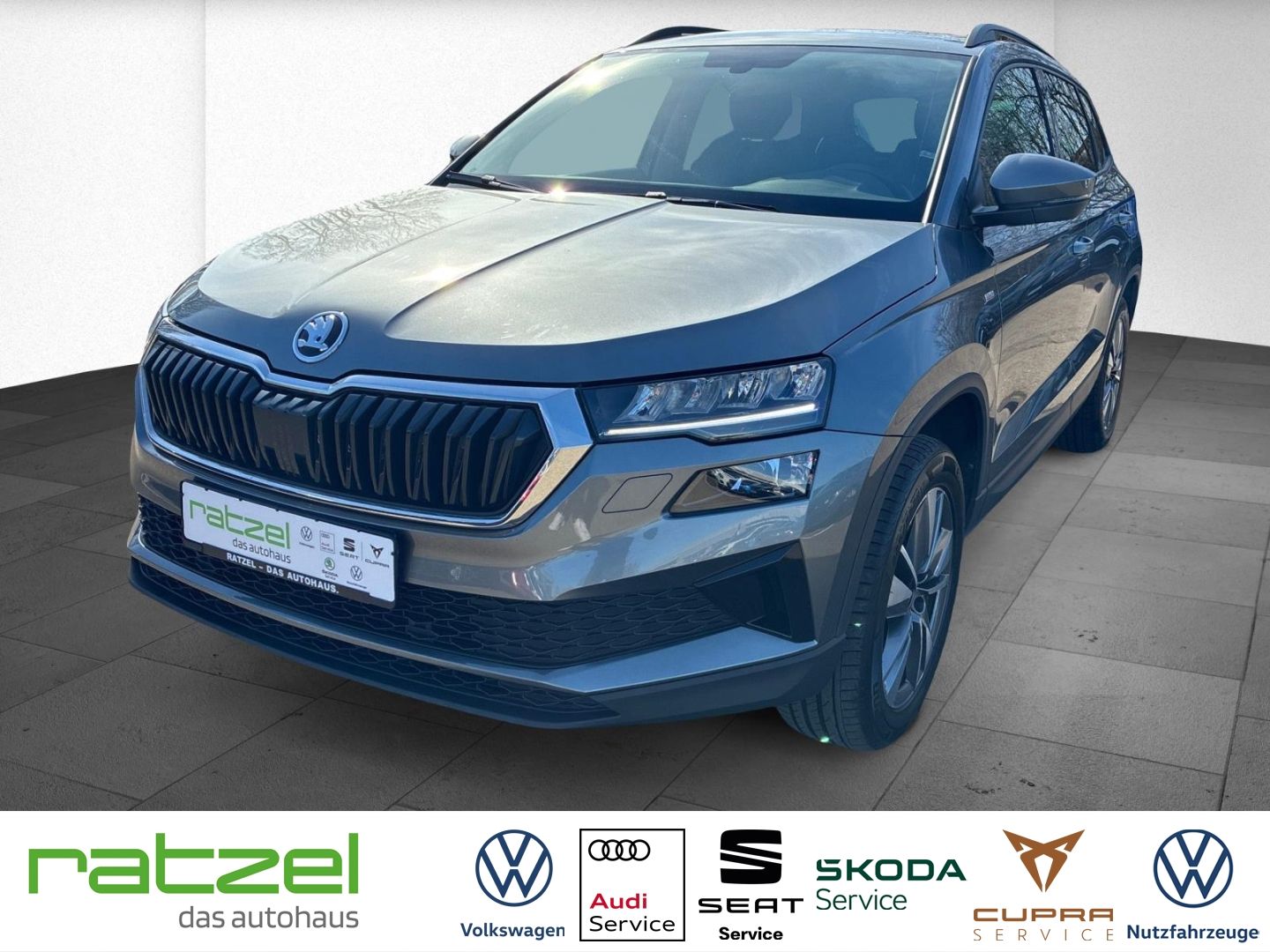 Fahrzeugabbildung SKODA Karoq Tour 4x4 Ambition TDI 2.0 ALLRAD AHK LED N