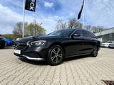 Mercedes-Benz E 220d T Avantgarde *LED Navi Leder Luftf. ACC* - gebrauchte Mercedes-Benz E 220 aus dem Jahr 2023