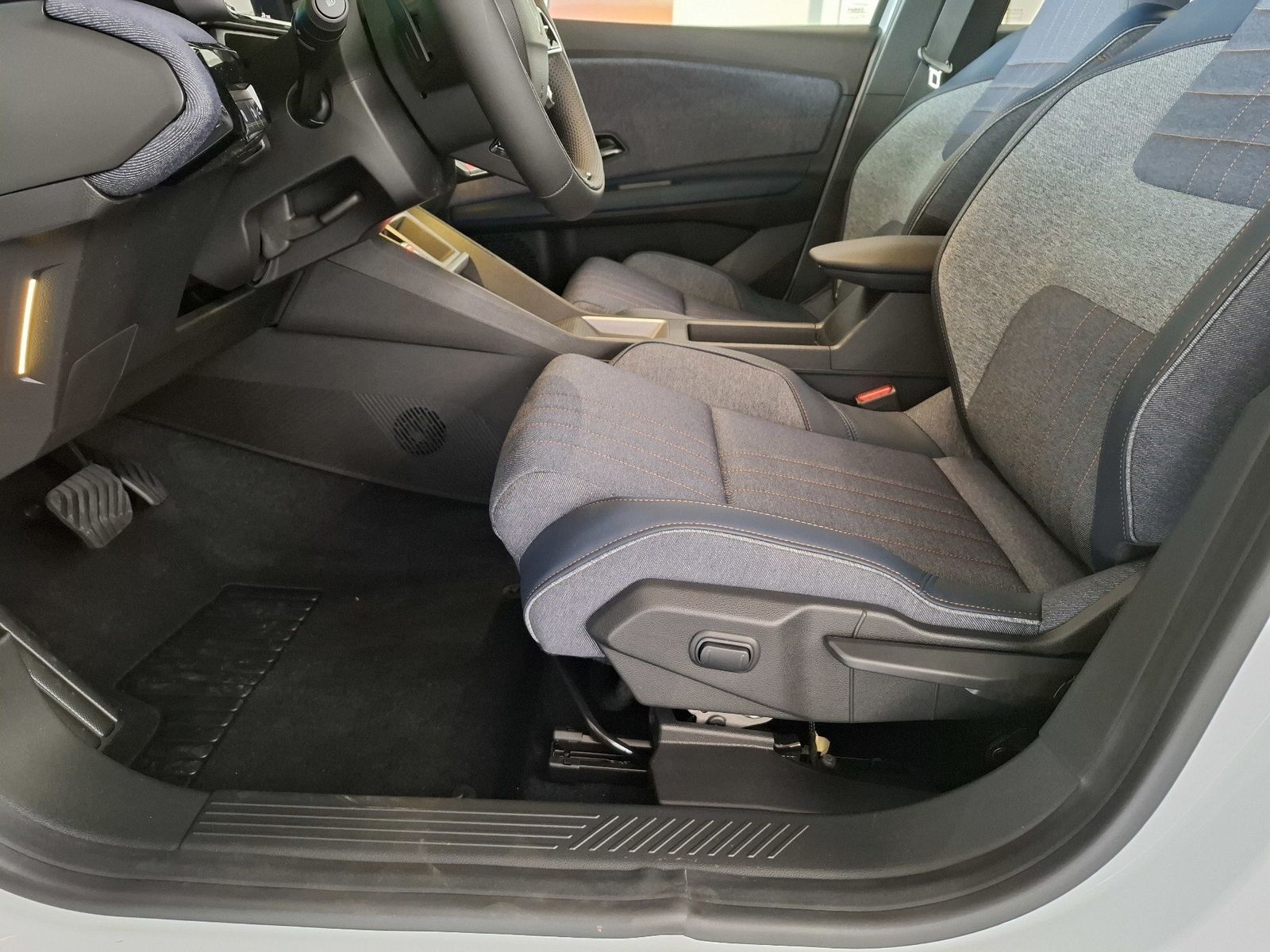 Renault R 4 - Bild 32