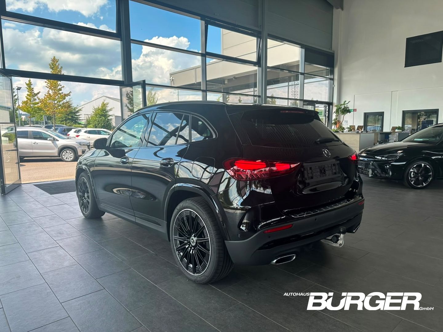 Mercedes-Benz GLA 220 4M AMG Navi Pano Multibeam AHK ACC 360°C foto 13