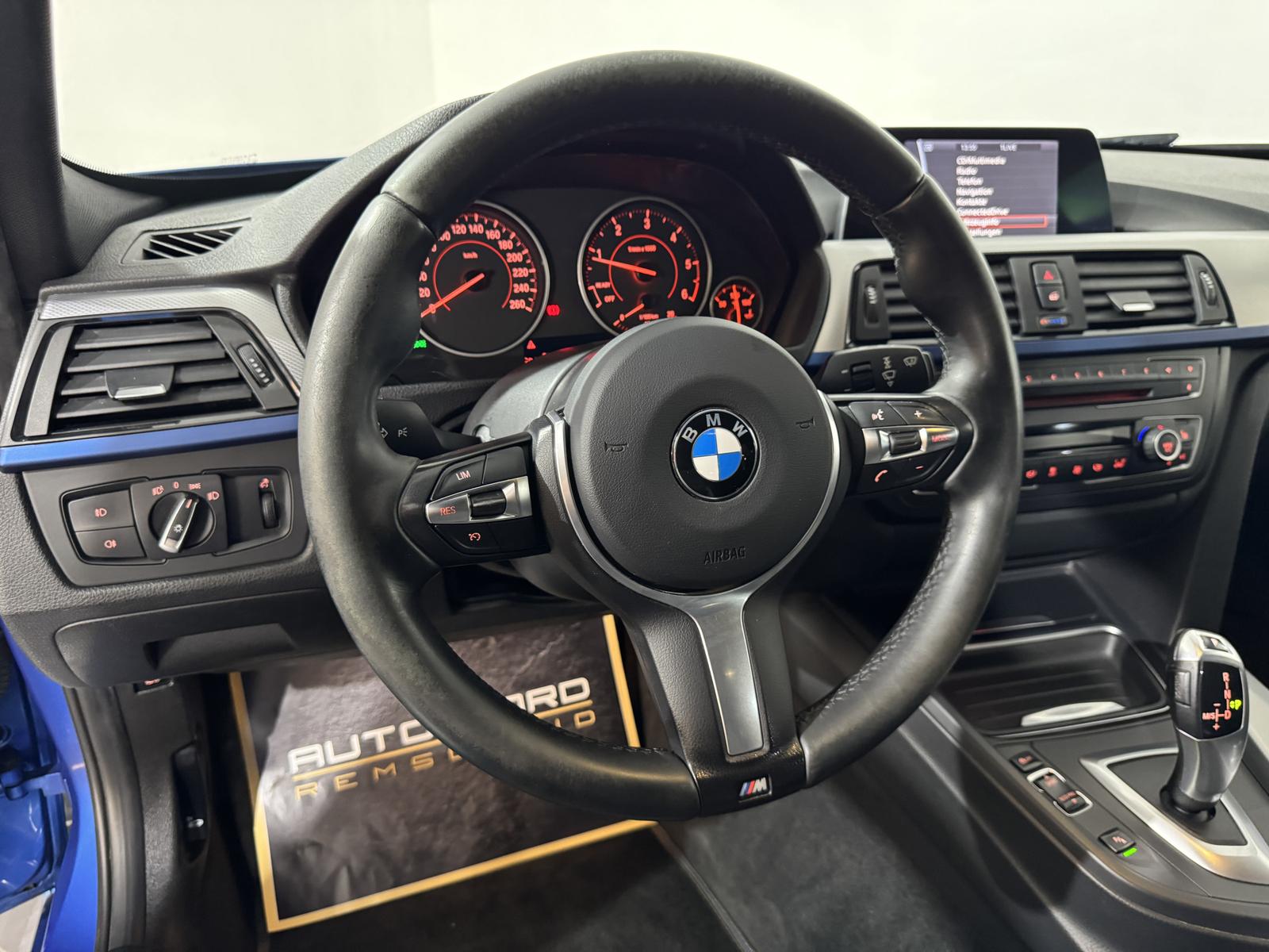 BMW 318  d Touring M-Paket*Sitzhzg*Bi-Xenon*Navi*PDC