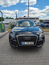 Audi Q5 2.0 TDI S tronic quattro - - Behindertengerechte Audi Q5